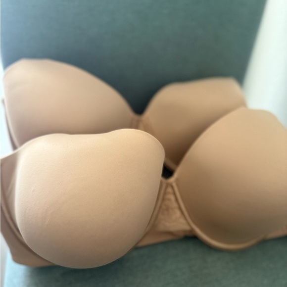 Vanity Fair Light Beige Bra 44D - Picture 3 of 15